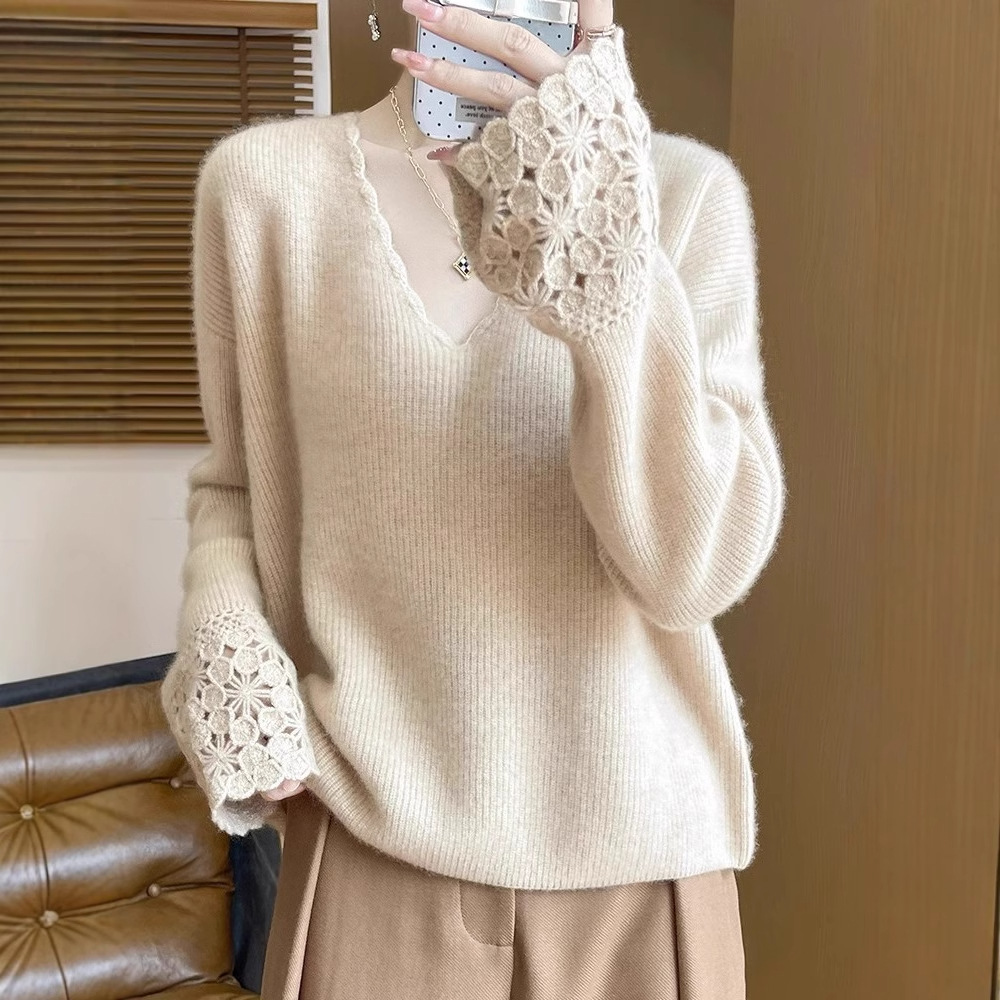ベージュ